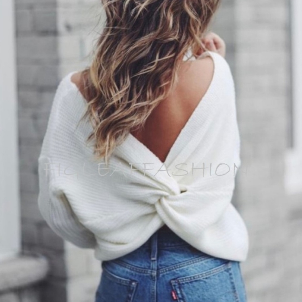 Plus Size Knotted Back Sweater
